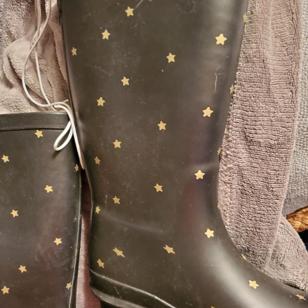 Rainboots